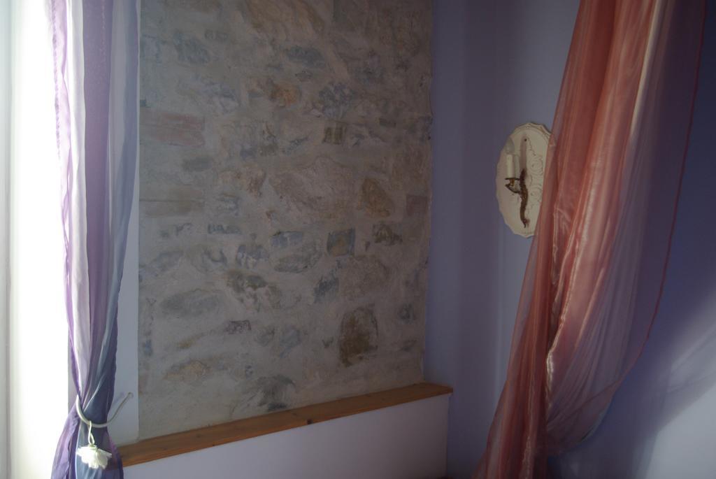 Chambres Cathares Servies-en-Val Стая снимка